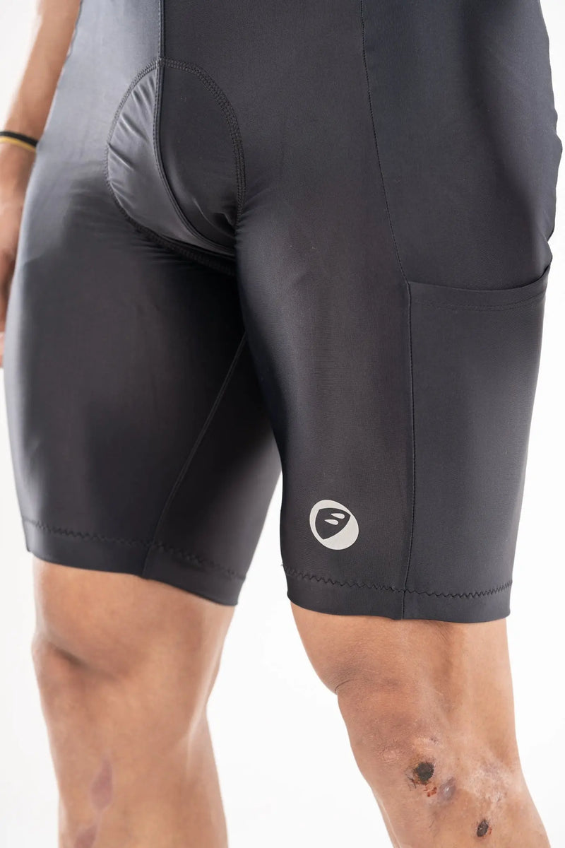 Load image into Gallery viewer, MENS CYCLING | BIBLESS CYCLING SHORTS | EVOLVE ENDURANCE | BLACK