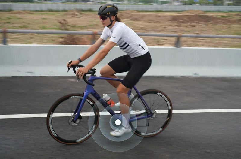Load image into Gallery viewer, IGPSPORT BSC100Max Lightweight Large-Screen Smart Bike Computer Sleek to the Edge Ride with Ease - MADOVERBIKING