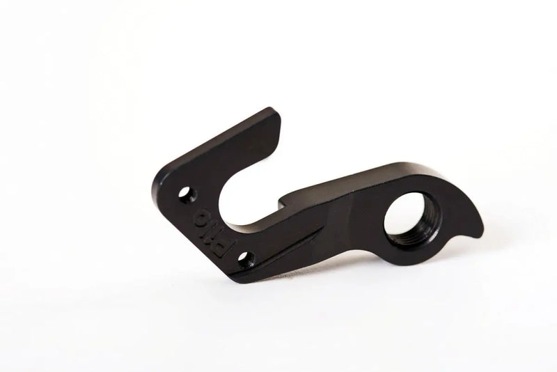 Load image into Gallery viewer, PILO DERAILLEUR HANGER FOR GT | GH-D716 - MADOVERBIKING