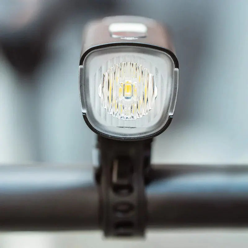 Load image into Gallery viewer, RAVEMEN FRONT LIGHT | K450 - 450 LUMENS, UPTO 28 HR BATTERY - MADOVERBIKING
