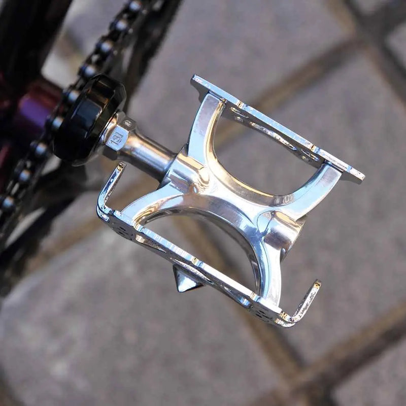 Load image into Gallery viewer, MKS PEDALS | SUPREME ROAD - MADOVERBIKING
