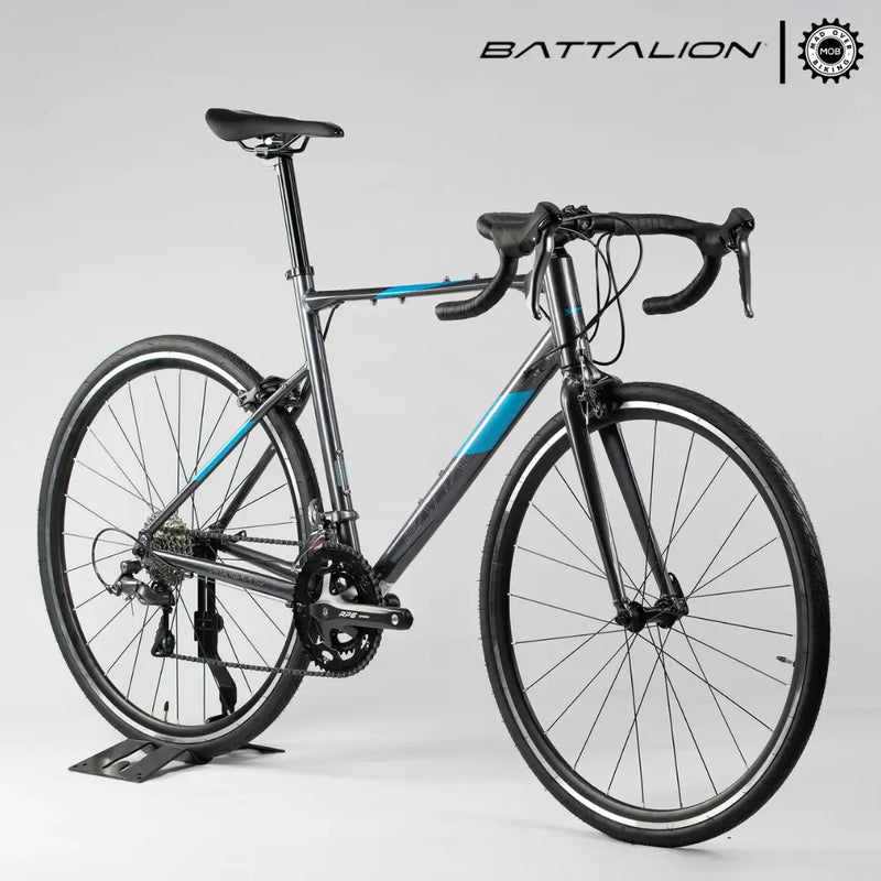 Load image into Gallery viewer, BATTALION FRONTLINE V3 | ALLOY, SHIMANO CLARIS 2x8 SPEED
