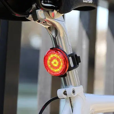 Load image into Gallery viewer, Cateye Safety Light X Sl-Wa100 Wearable
