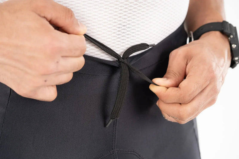 Load image into Gallery viewer, APACE CYCLING PANTS | BLADE ENDURANCE | BLACK | MENS
