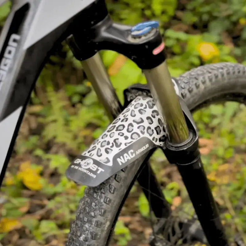 Load image into Gallery viewer, NAC FENDER KIT | D-FENDER SHORT ENDURO FENDER KIT FOR MTBs
