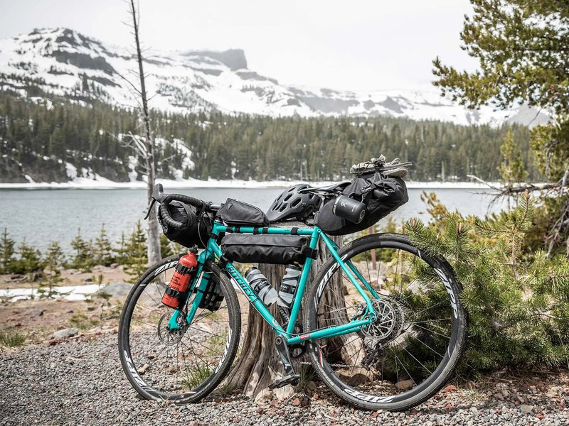 Load image into Gallery viewer, Topeak Midloader Top Tube Bag (Black)
