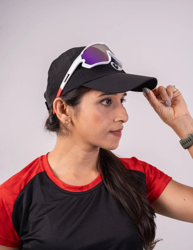 Load image into Gallery viewer, UNISEX RUNNING CAP | STREAK | BLACK/RED
