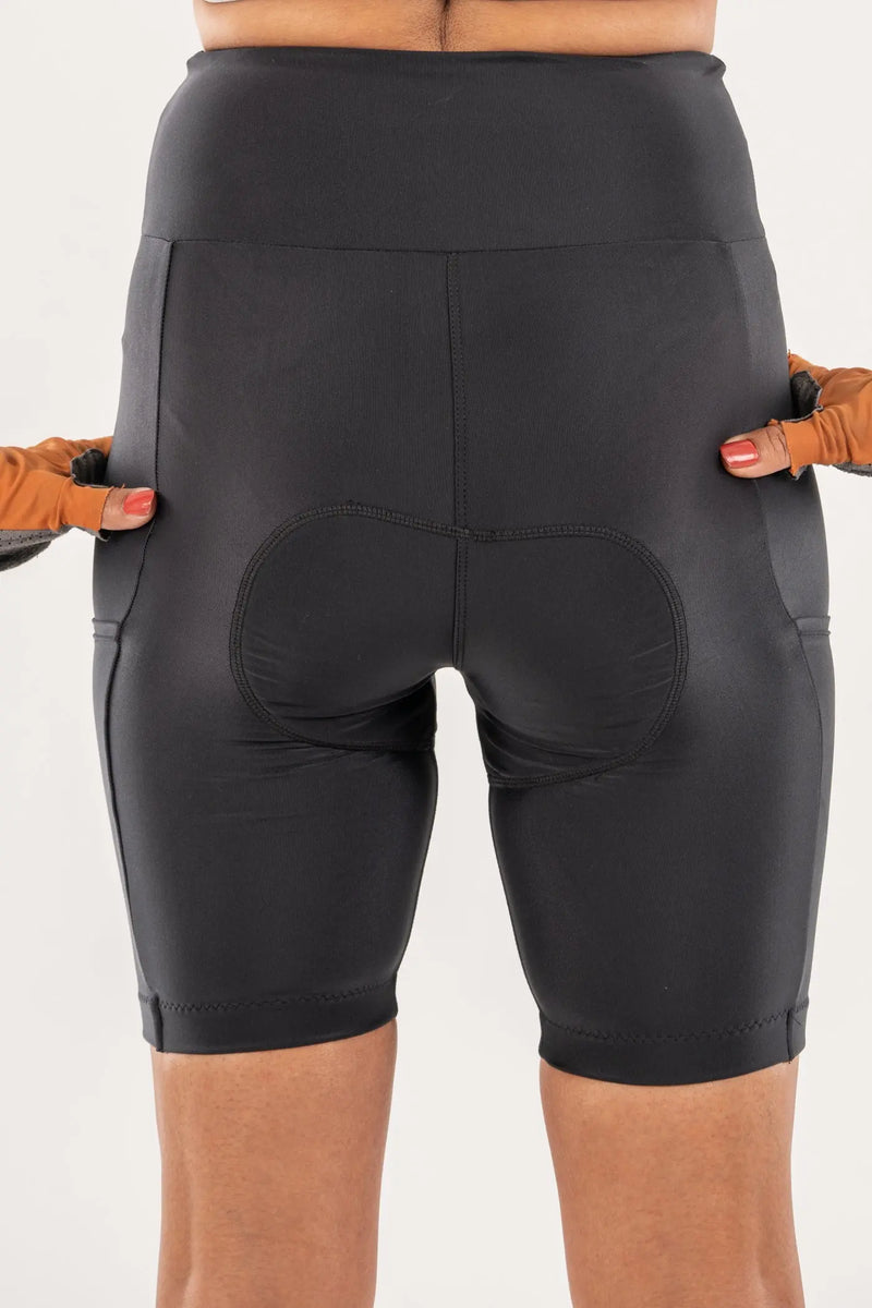 Load image into Gallery viewer, WOMEN CYCLING | ENDURANCE BIBLESS SHORTS | EVOLVE | PRIMA
