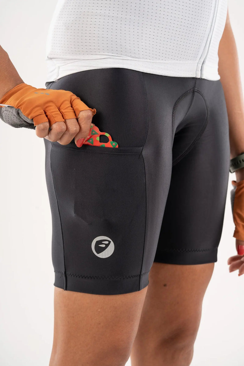 Load image into Gallery viewer, WOMEN CYCLING | ENDURANCE BIBLESS SHORTS | EVOLVE | PRIMA
