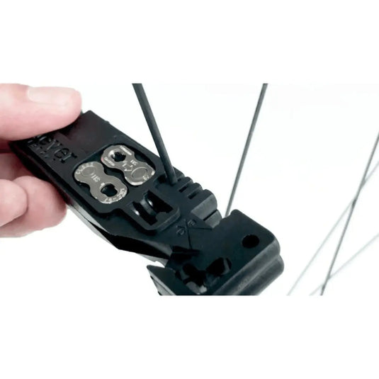 CLEVER STANDARD FLATOUT CHAIN HOOK - MADOVERBIKING