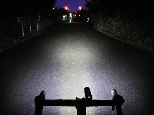 Ravemen Bicycle Front Light - CR800