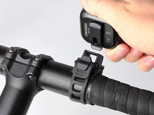 Load image into Gallery viewer, Ravemen Bicycle Front Light - FR150
